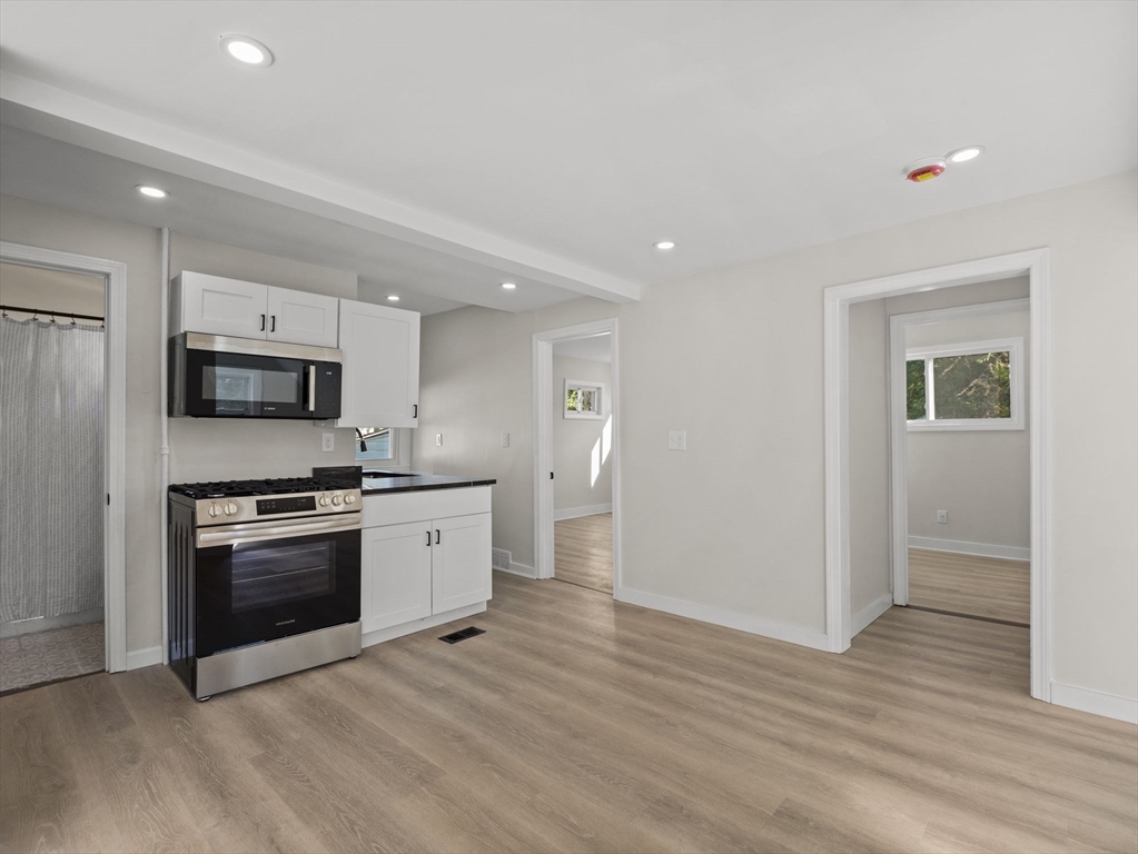 6 Solferino Street Worcester, MA 01604 - Photo 8 of 41 Gallery Image 8