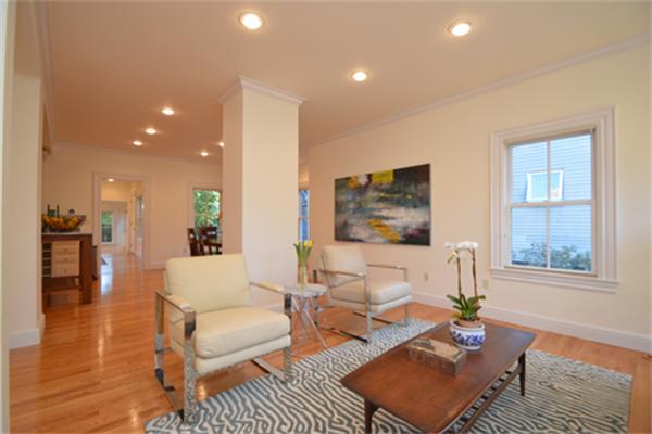 7 St Mary Road Cambridge, MA 02139 - Photo 3 of 24 a living room with furniture and a window