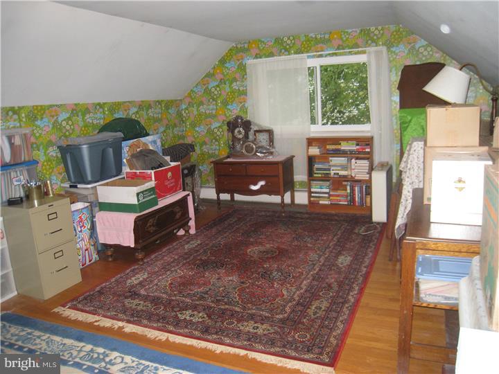 3205 Polk Road Norristown, PA 19403 - Photo 19 of 25 Bedroom 4