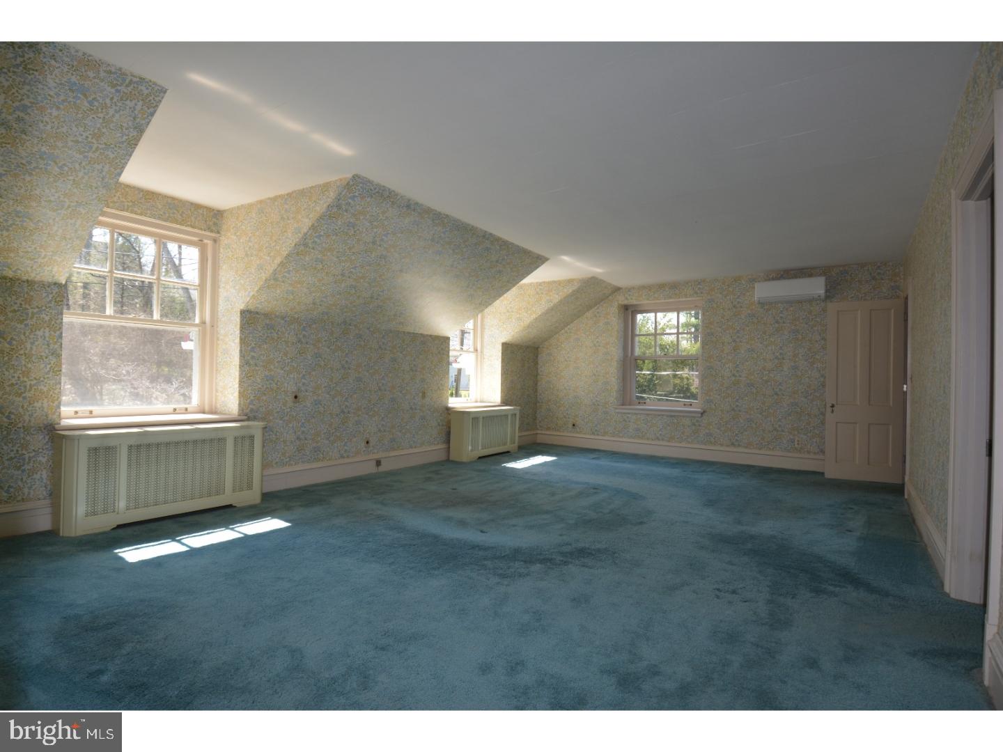 335 Mt Penn Road Reading, PA 19607 - Photo 14 of 24 Gallery Image 14