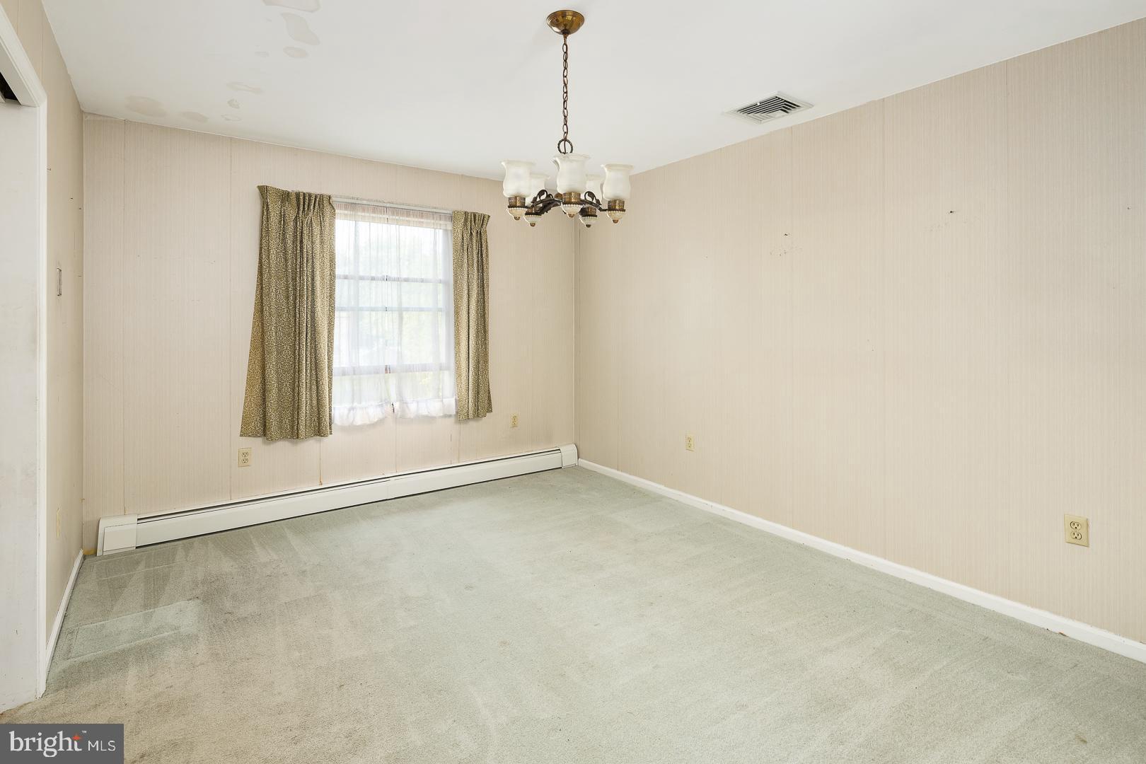 10 Azalea Way Hamilton, NJ 08690 - Photo 7 of 25