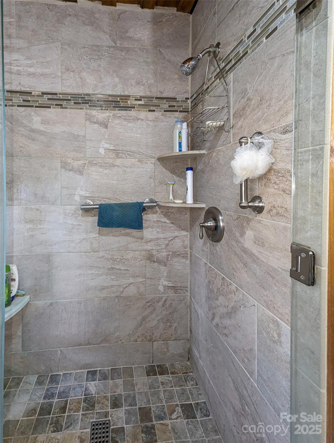 83 Daybreak Ridge Sylva, NC 28779 - Photo 27 of 40 a bathroom with a shower