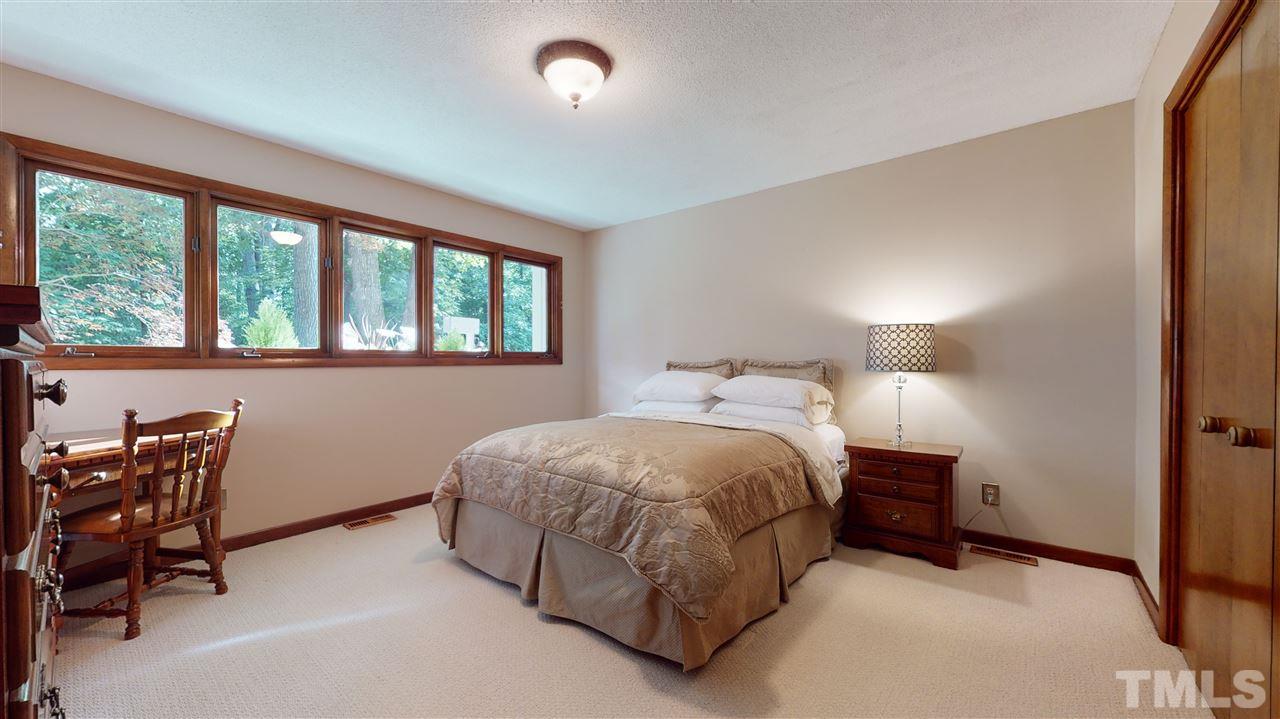3327 Cheswick Drive Raleigh, NC 27609 - Photo 17 of 29 Gallery Image 17
