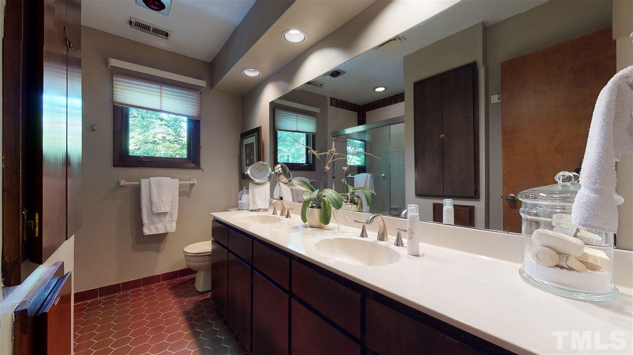 3327 Cheswick Drive Raleigh, NC 27609 - Photo 19 of 29 Gallery Image 19