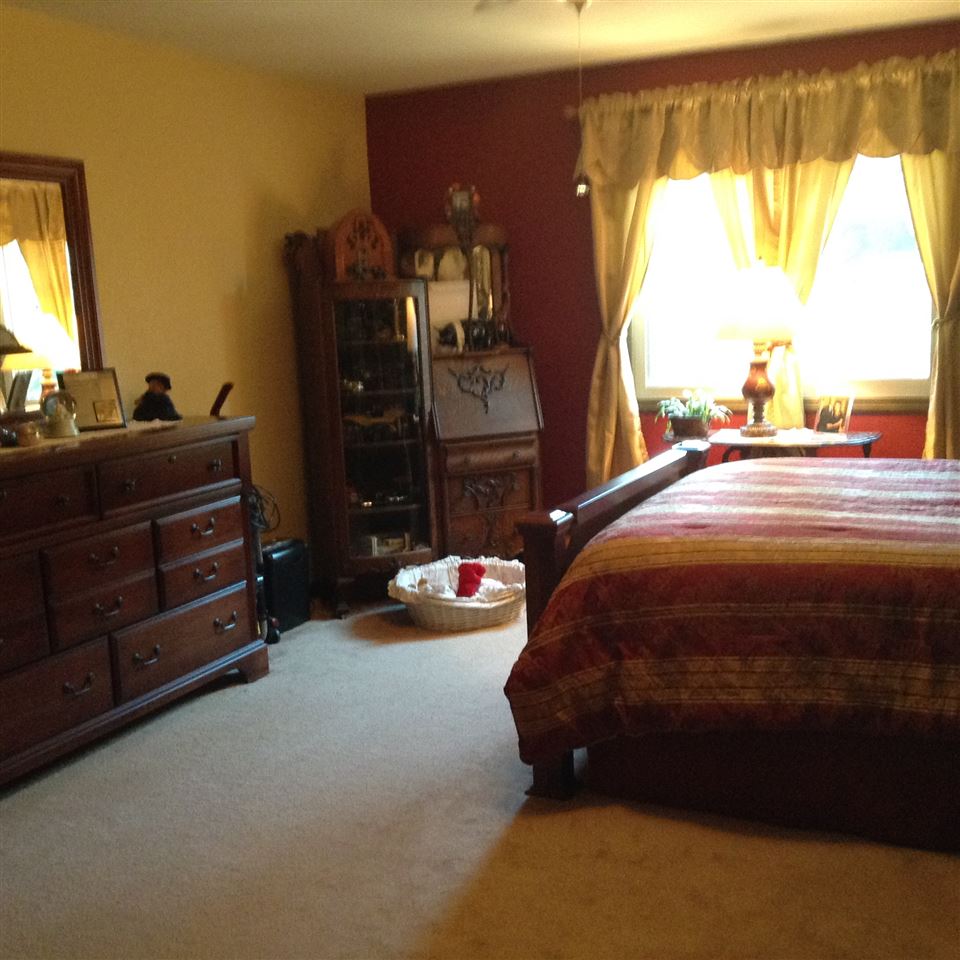 124 East Dunn Road New Carlisle, IN 46552 - Photo 14 of 30 Gallery Image 14