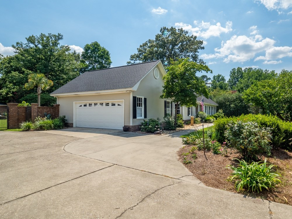 2570 Merganser Pointe Pointe, Unit POINTE Sumter, SC 29150 - Photo 4 of 41 Gallery Image 4