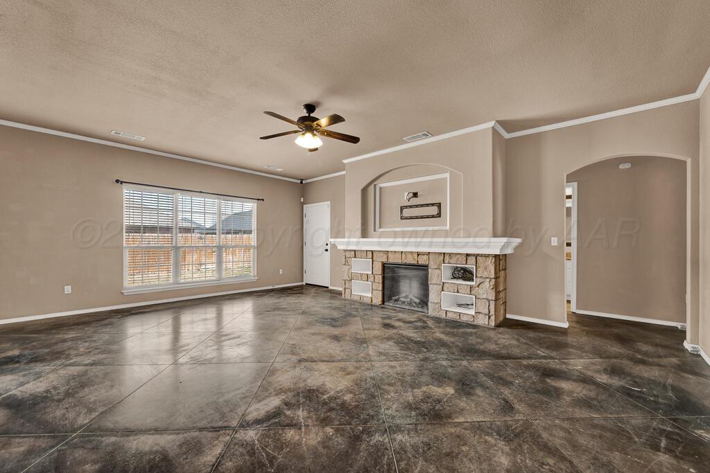 51 Neely Lane Canyon, TX 79015 - Photo 2 of 25 Living Area
