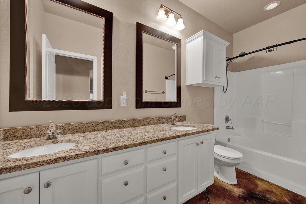 51 Neely Lane Canyon, TX 79015 - Photo 10 of 25 Main Bathroom
