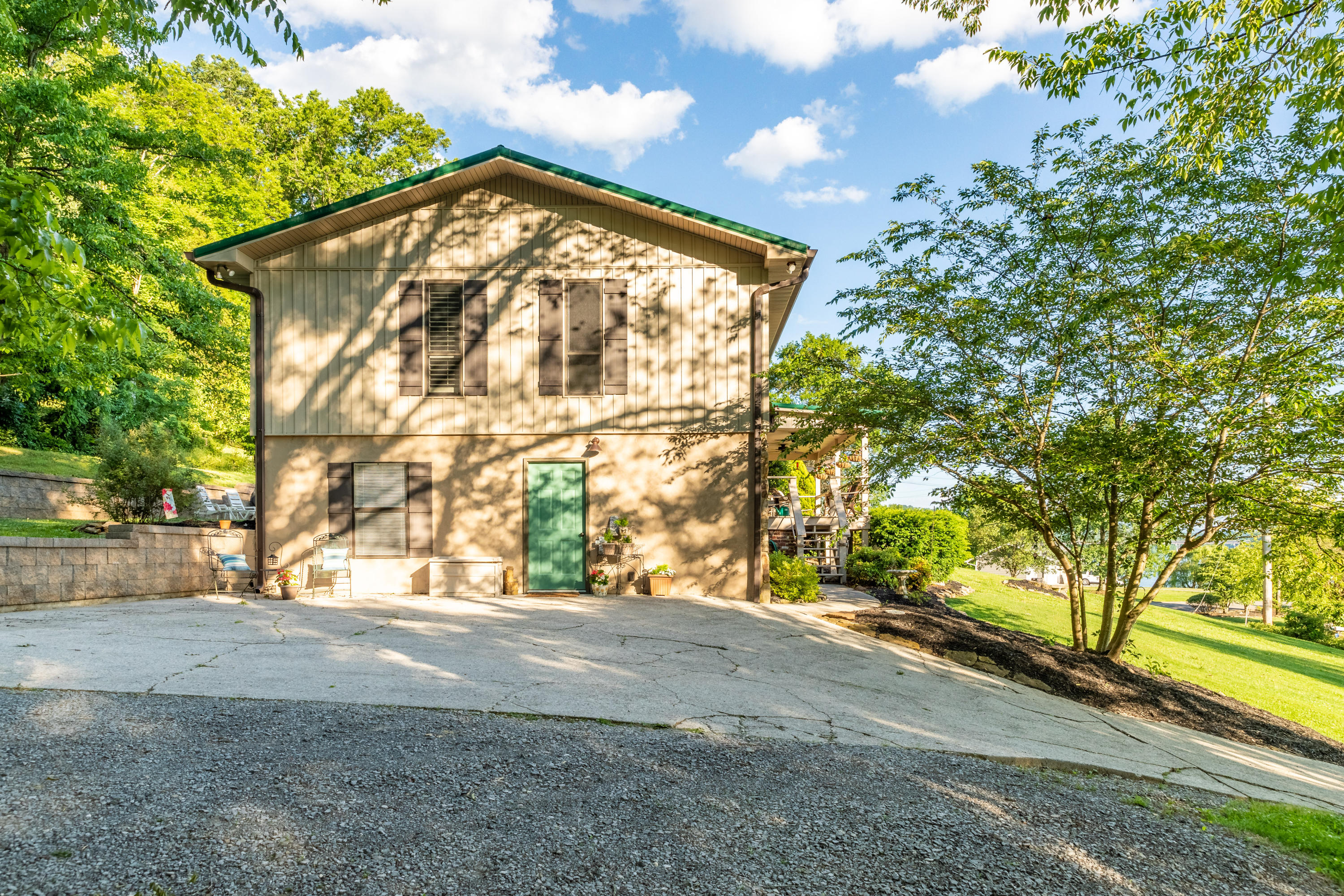 2244 Jones Bend Road Louisville, TN 37777 - Photo 21 of 26 2244-4