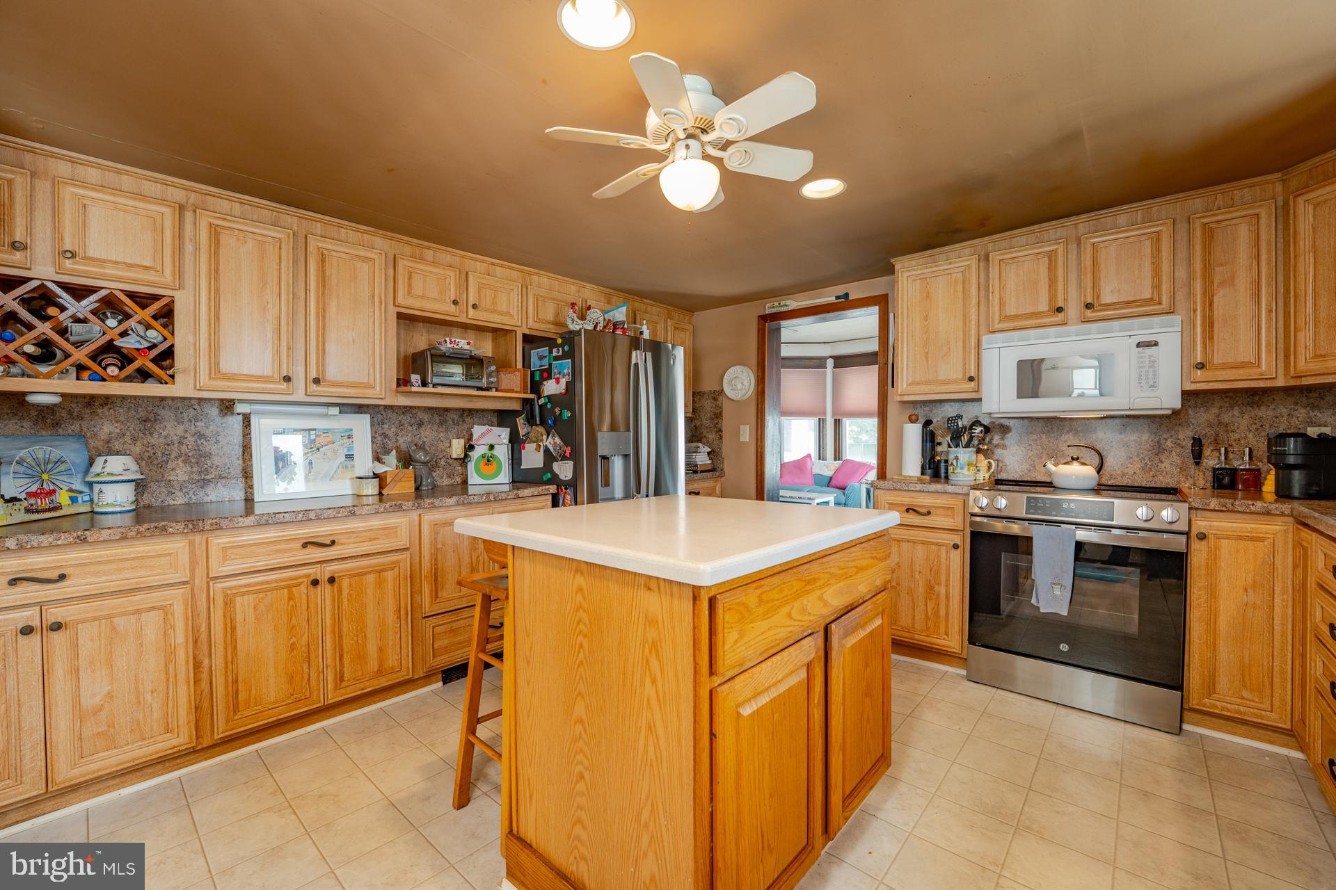 216 East Fern Road Wildwood Crest, NJ 08260 - Photo 32 of 93