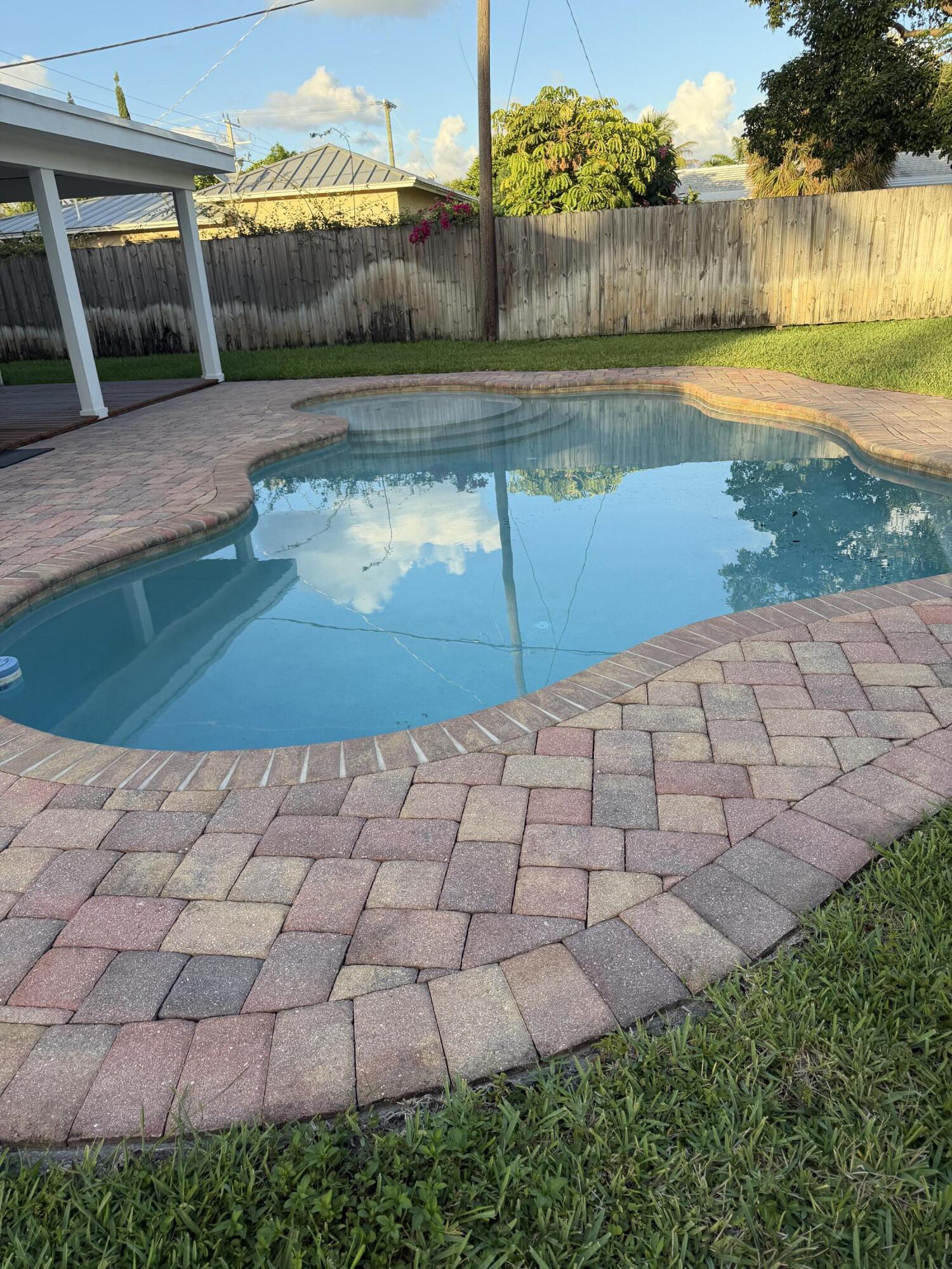 474 Northeast 38th Street Boca Raton, FL 33431 - Photo 19 of 21 Pool Home
