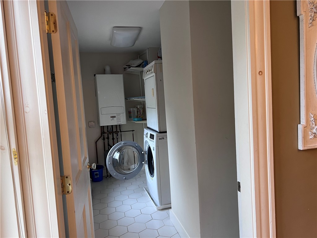 235 Spring Street, Unit 2 Newport, RI 02840 - Photo 12 of 13