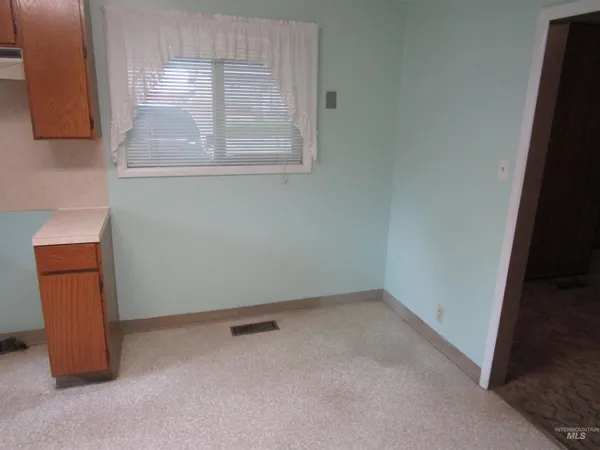 $207,000 | 210 Orchard Avenue, Eden, ID 83325
