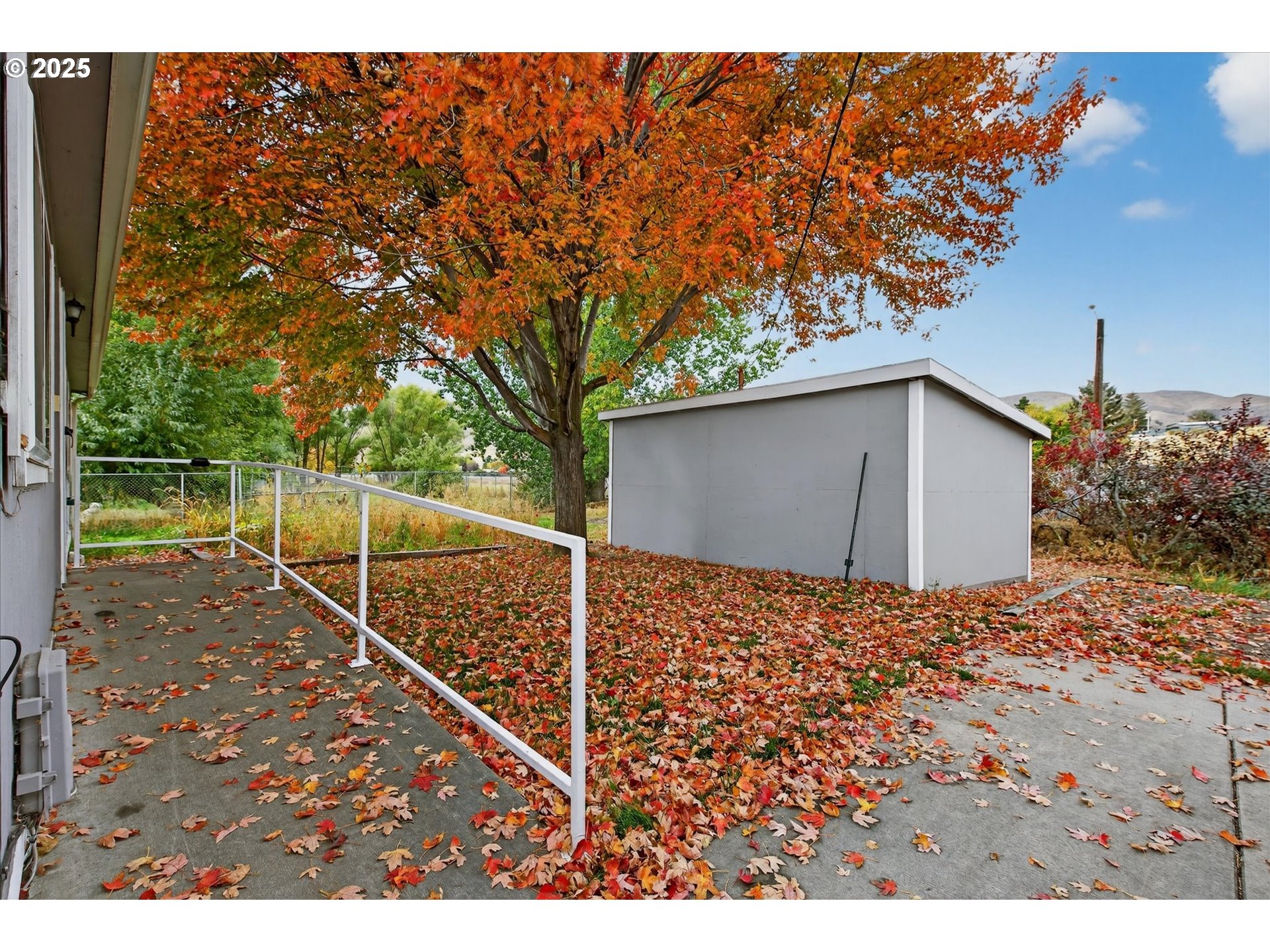 2335 Indiana Avenue Baker City, OR 97814 - Photo 5 of 25