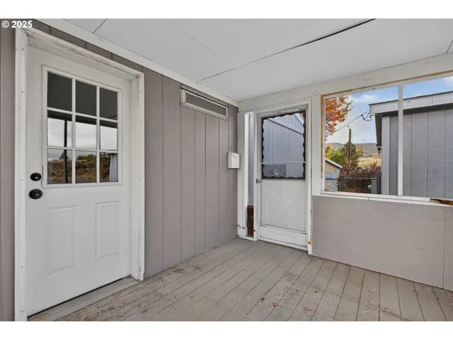 $224,900 | 2335 Indiana Avenue, Baker City, OR 97814