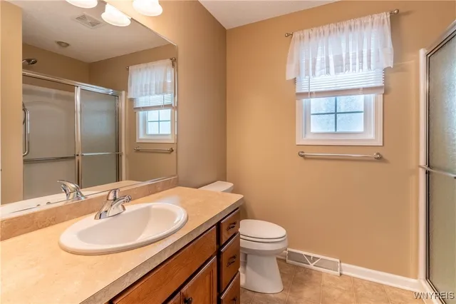 $299,900 | 53 Blossom Wood Lane, Cheektowaga, NY 14227