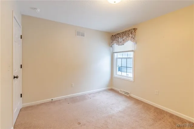 $299,900 | 53 Blossom Wood Lane, Cheektowaga, NY 14227