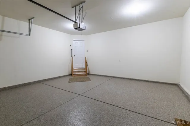 $299,900 | 53 Blossom Wood Lane, Cheektowaga, NY 14227