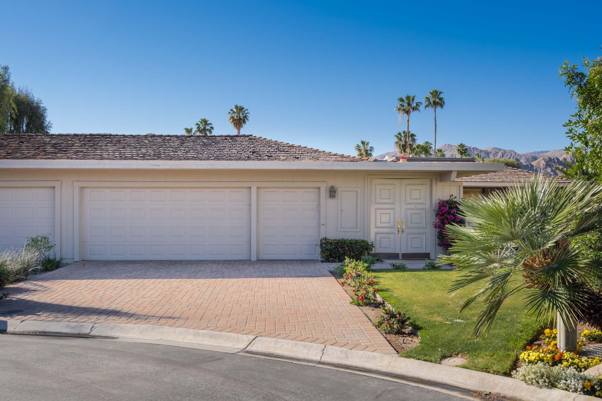 5 Briarcliff Court Rancho Mirage, CA 92270 - Photo 6 of 45 Front View