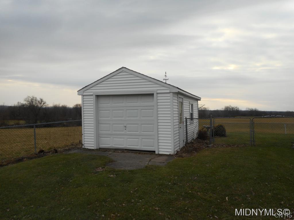 5631 State Route Rome, NY 13440 - Photo 14 of 20