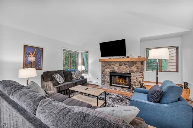 $950,000 | 931 Incline Way, Unit 231, Incline Village, NV 89451