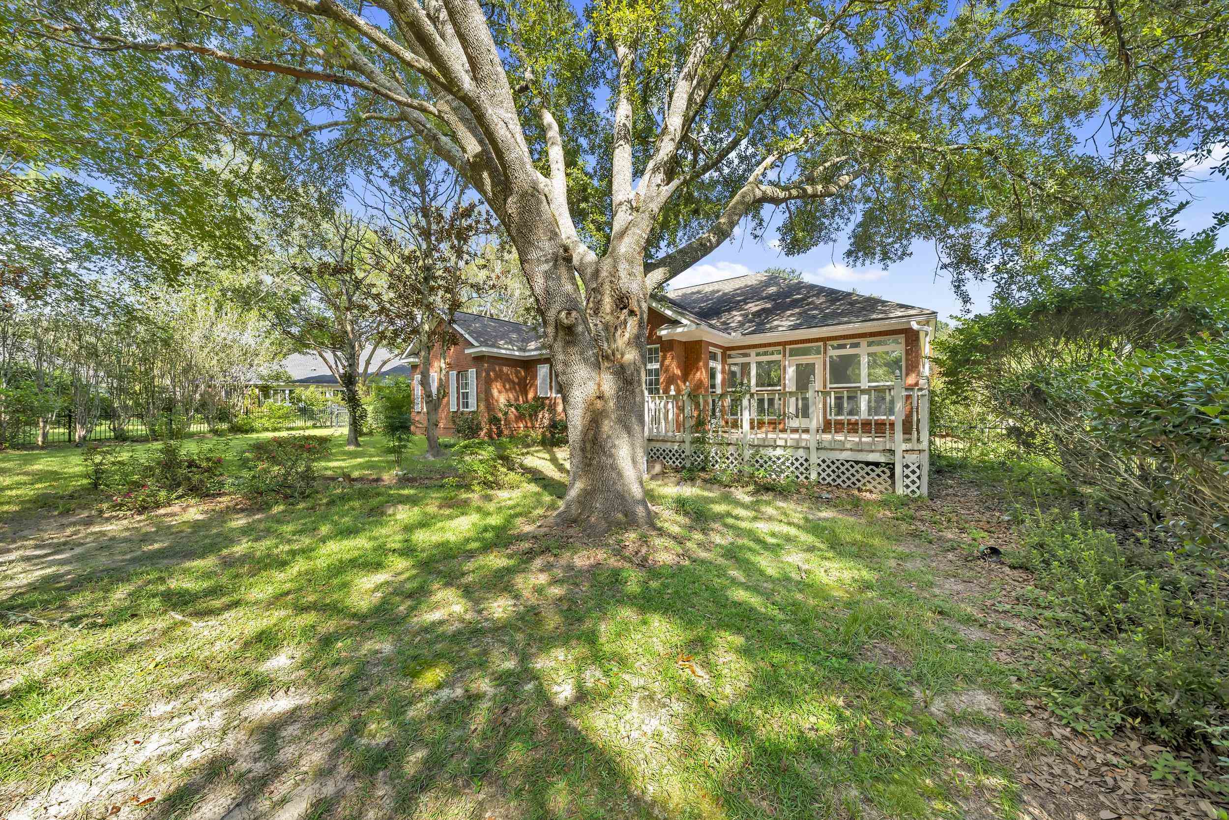127 Wedge Loop Fairhope, AL 36532 - Photo 27 of 32 Back Of Structure