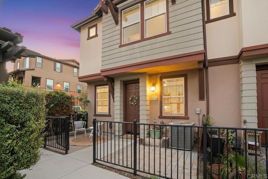 1541 Winter Lane, Unit 4 Chula Vista, CA 91915 - Photo 21 of 23 a view of a house with wooden fence