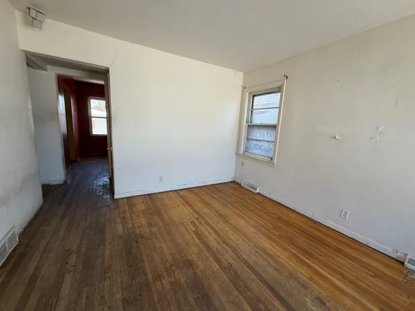 $74,500 | 1593 Kenilworth Drive, Calumet City, IL 60409