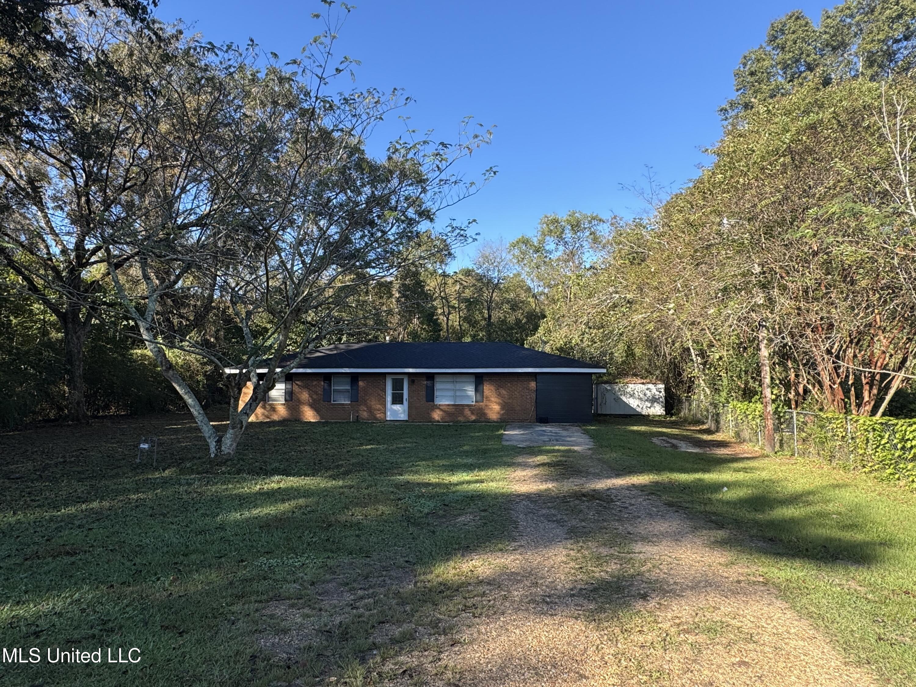 620 Stevon Moore Street Wiggins, MS 39577 - Photo 2 of 15 IMG_0454