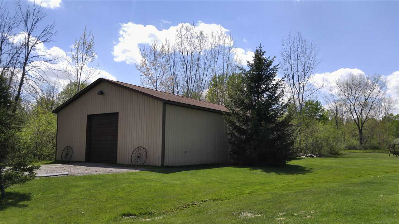 3290 South Merrill Road Merrill, MI 48637 - Photo 4 of 4