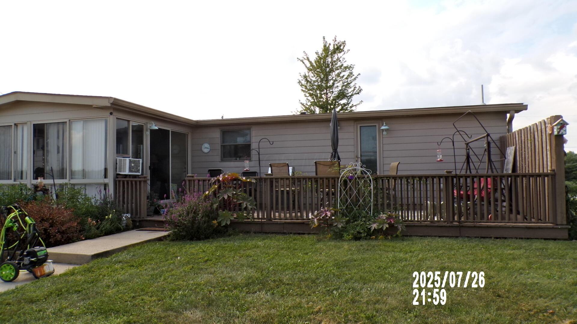 2785 Wilson Road Southeast London, OH 43140 - Photo 23 of 29 deck