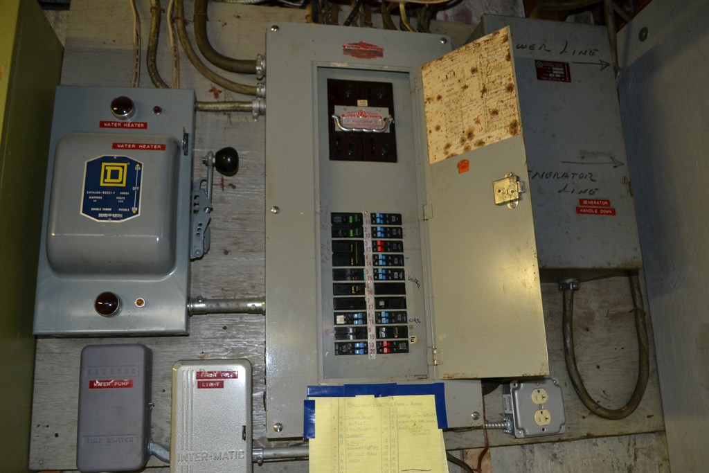 328 Angell Road Lincoln, RI 02865 - Photo 33 of 38 Electrical service.