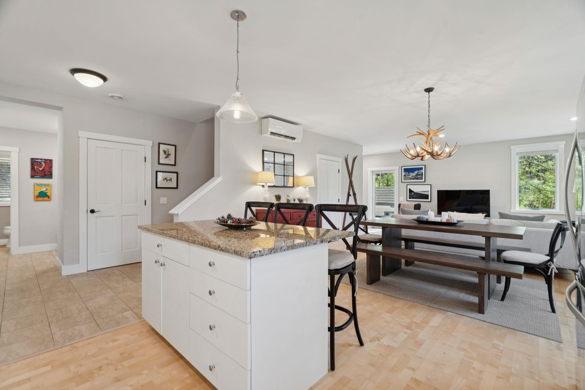 207 Hartness Way Hartford, VT 05059 - Photo 11 of 54