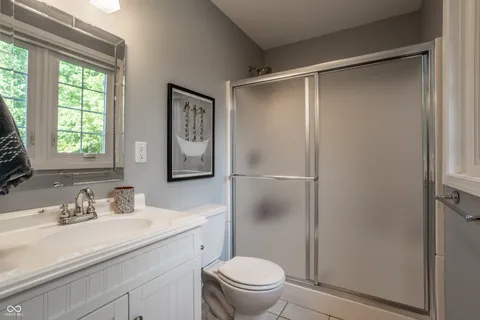 $1,300,000 | 4626 Woods Edge Drive, Zionsville, IN 46077