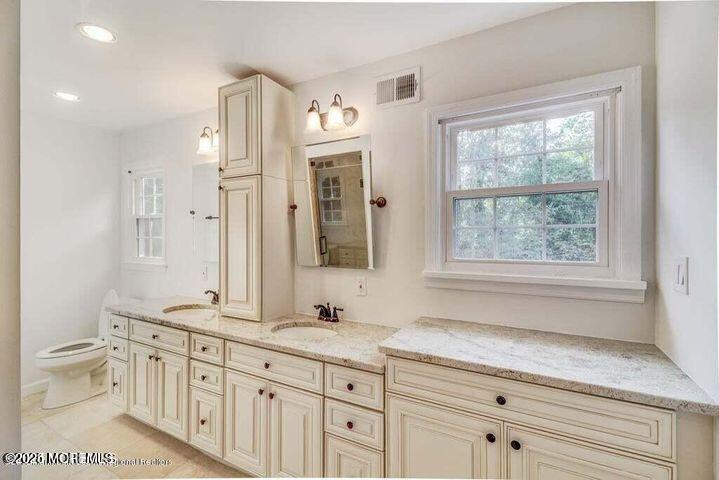 7 Woods Road West Long Branch, NJ 07764 - Photo 11 of 15 7 Woods Rd primary bath