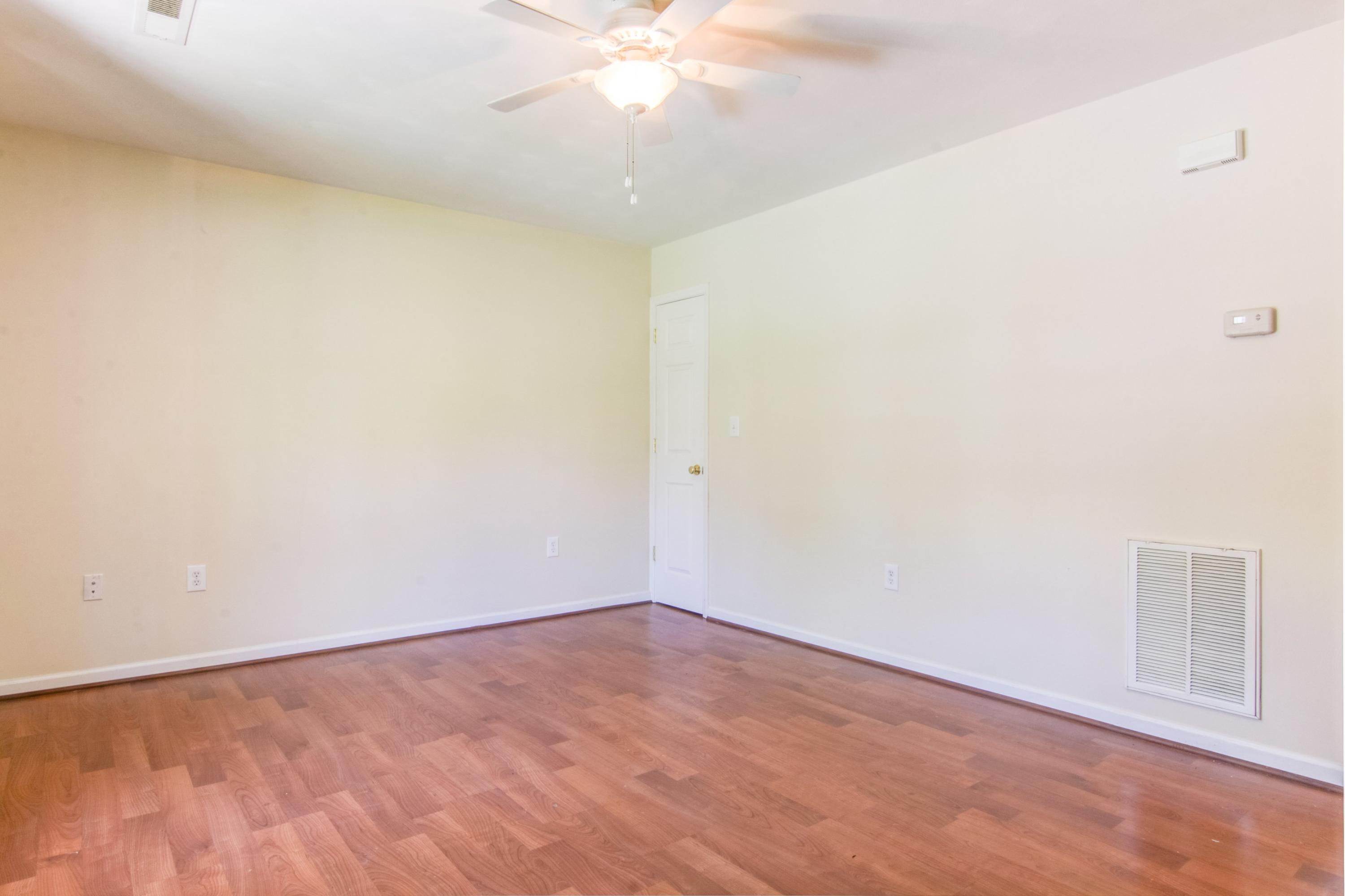 3215 Ventnor Road Southeast Roanoke, VA 24014 - Photo 4 of 25 004-233753-3215 Ventnor Ave SE 05082017-