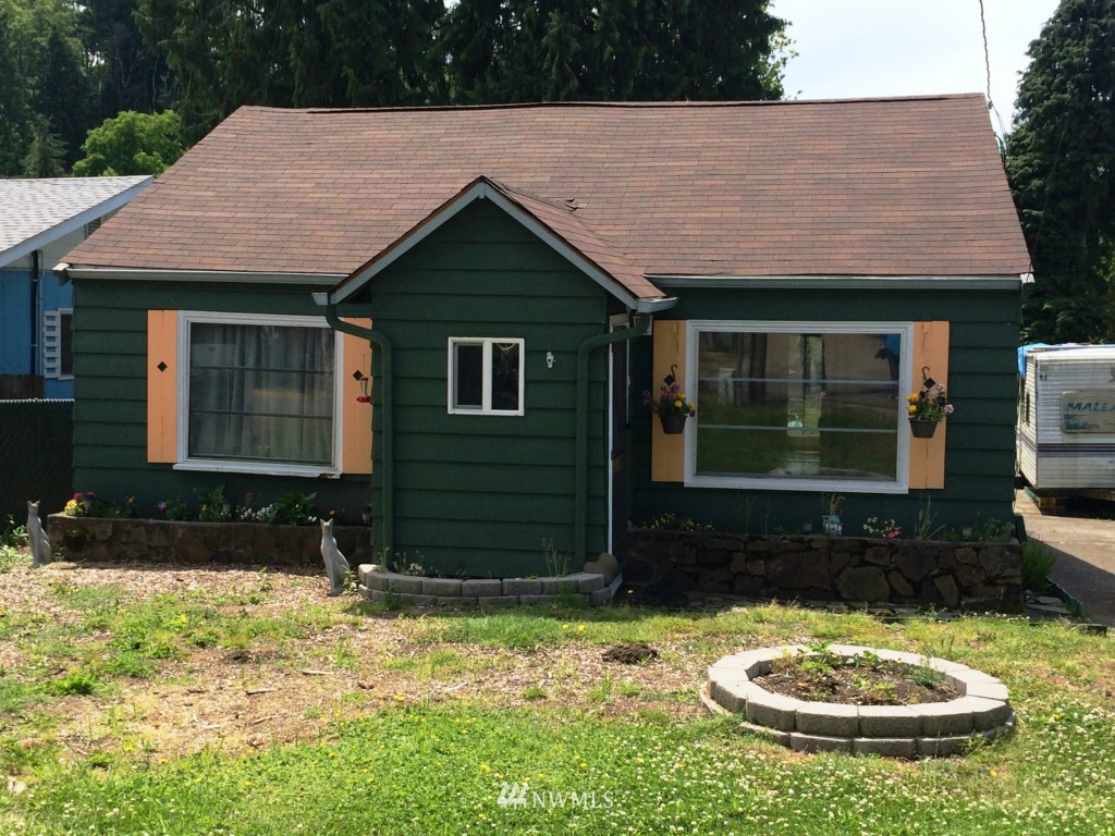 215 Ostrander Road Kelso, WA 98626 - Photo 1 of 9 Gallery Image 1