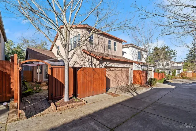 $750,000 | 2148 Nectarine Drive, Santa Rosa, CA 95404