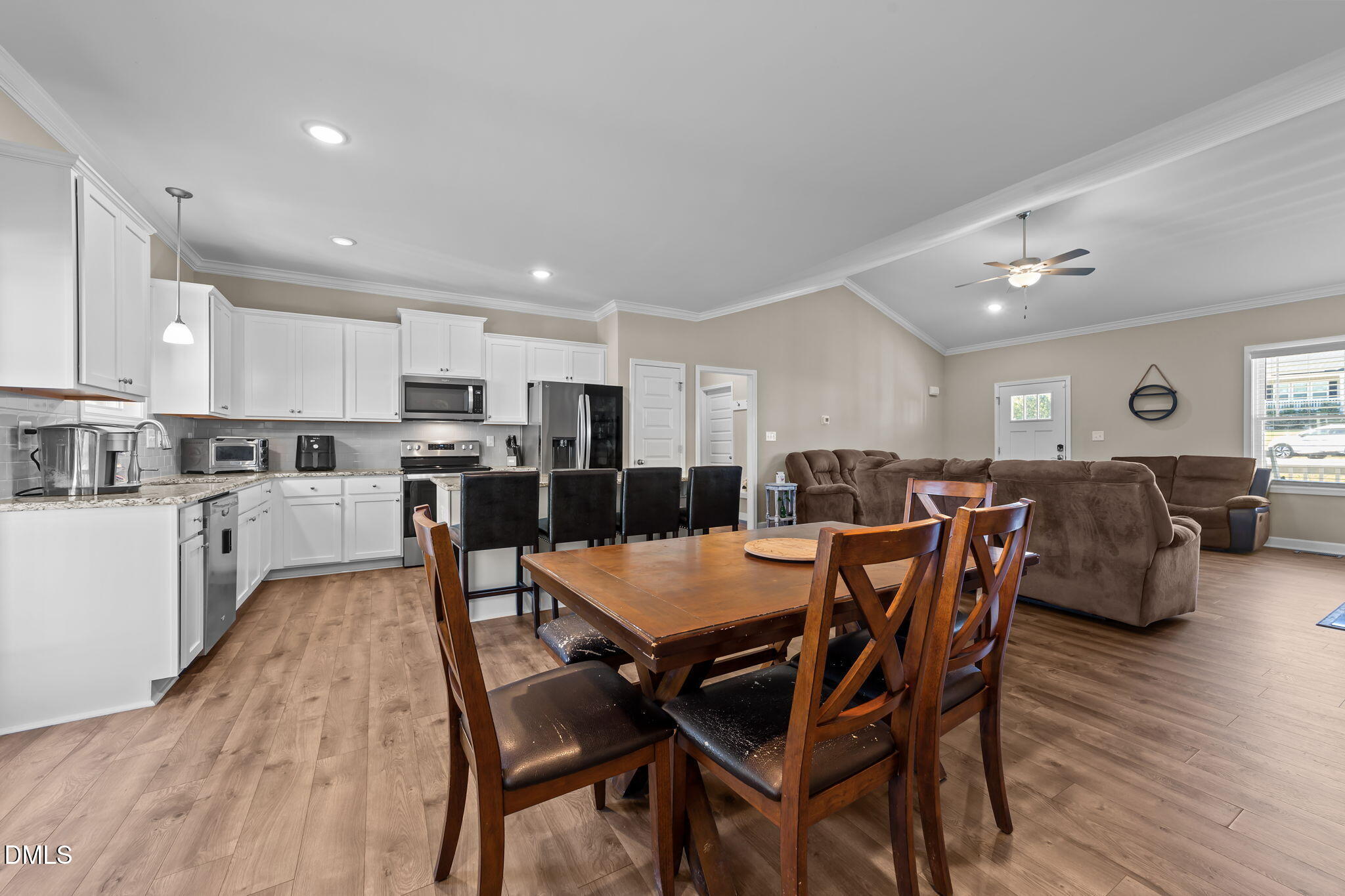 73 Rabbit Run Drive Smithfield, NC 27577 - Photo 15 of 46 a large kitchen with a table and chairs