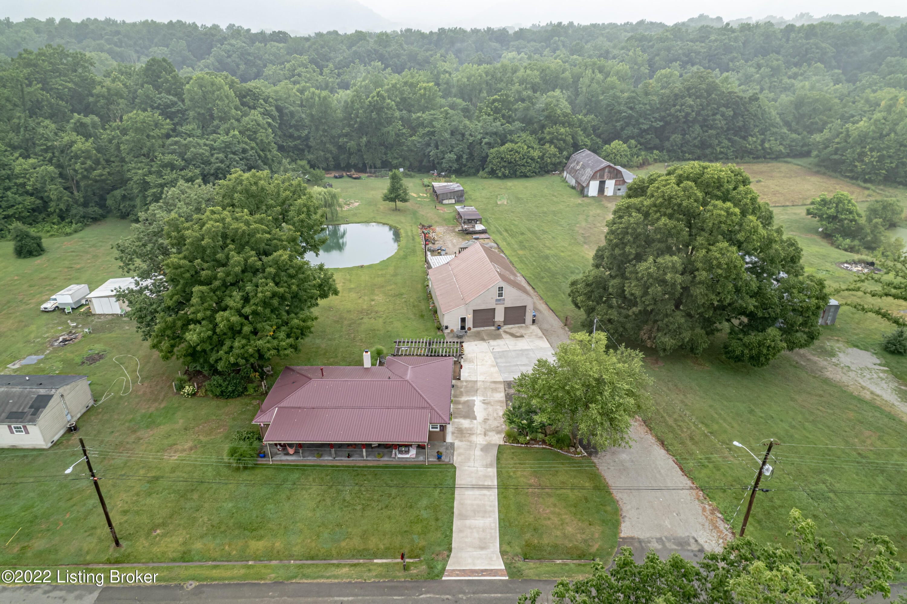 12710 Abbey Road Louisville, KY 40272 - Photo 23 of 26 DJI_0556