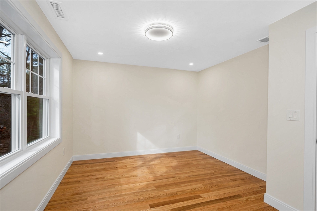 23 Pomfret Road Wilmington, MA 01887 - Photo 25 of 42