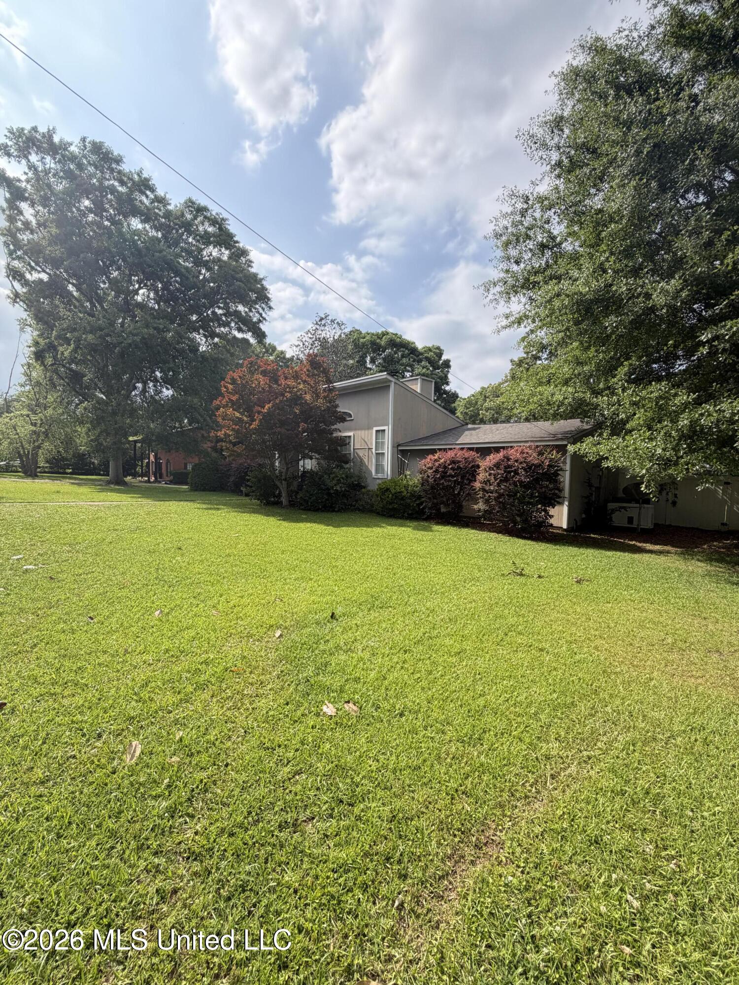 804 North Street McComb, MS 39648 - Photo 3 of 30 IMG_2084