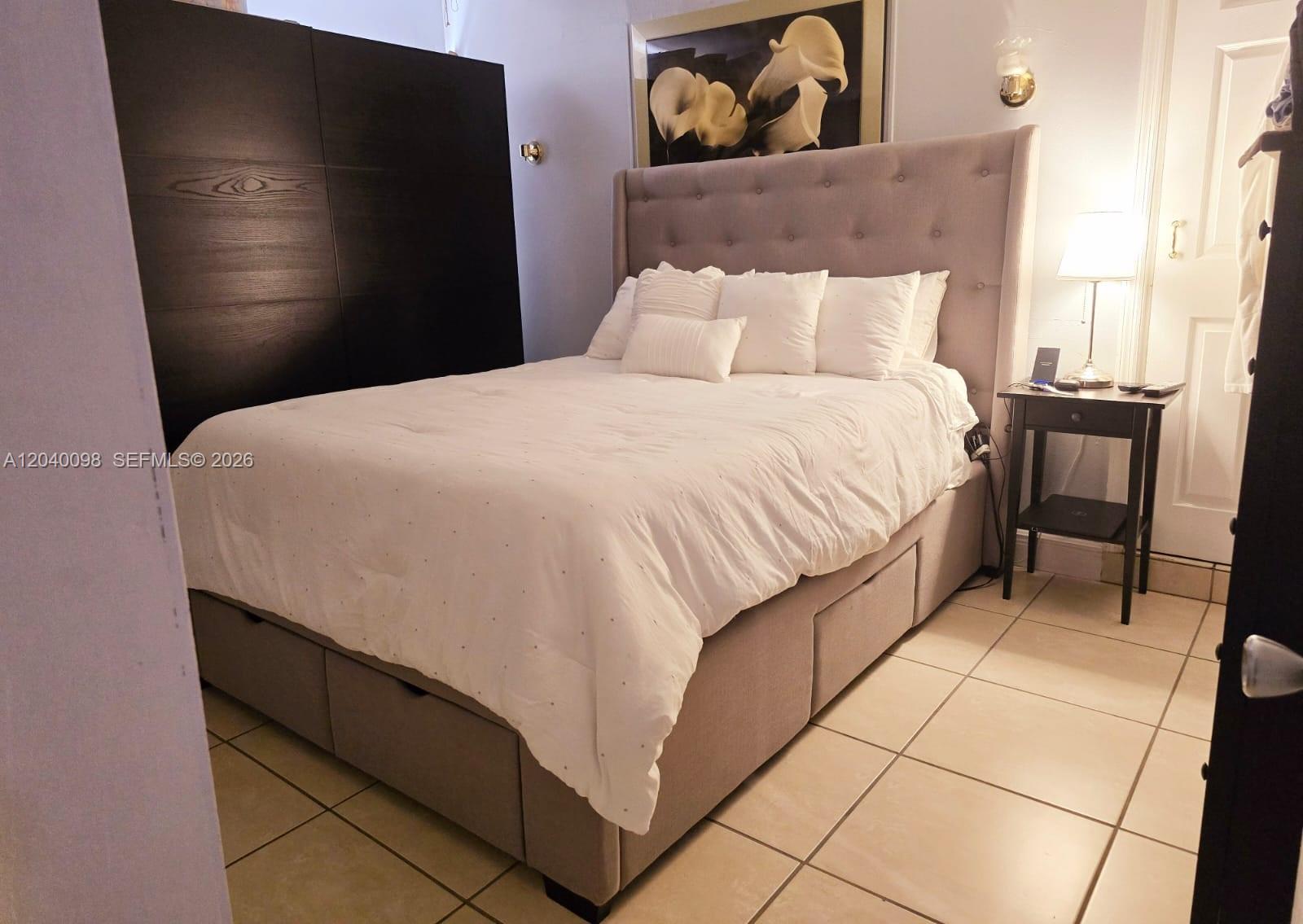 4074 Northwest 4th Street Miami, FL 33126 - Photo 7 of 14