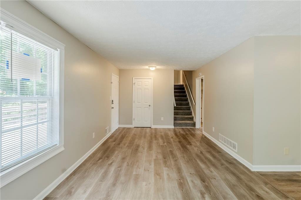 270 Hunt Ridge Drive Stockbridge, GA 30281 - Photo 4 of 36