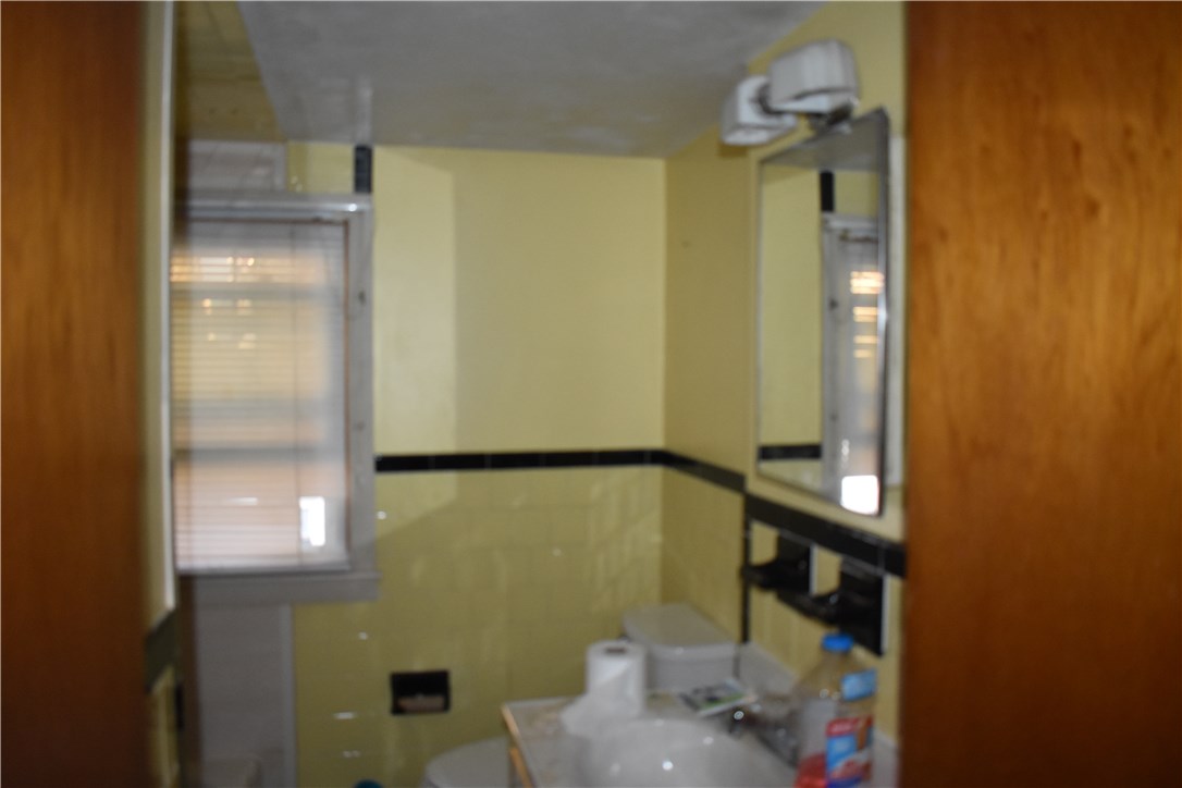 129 Carter Avenue Pawtucket, RI 02861 - Photo 22 of 28