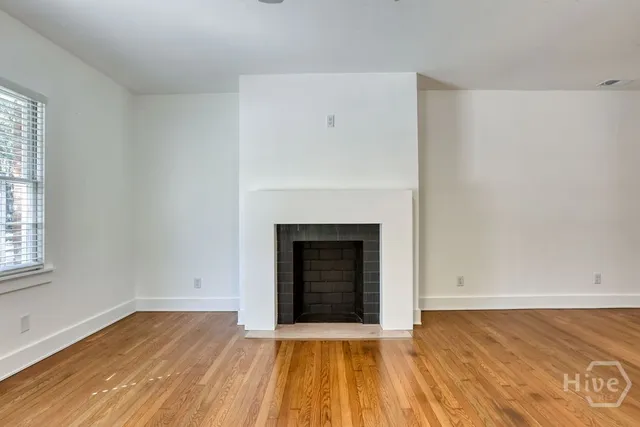 $2,200 | 916 Maupas Avenue, Unit TWO, Savannah, GA 31401