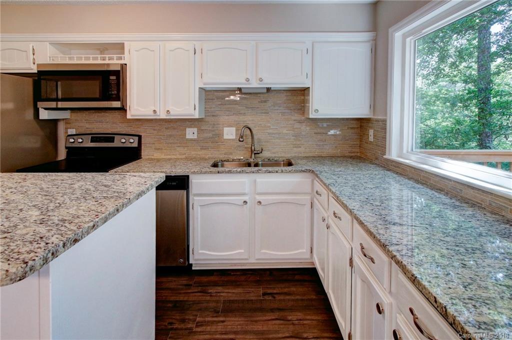 27074 Catamaran Drive Tega Cay, SC 29708 - Photo 2 of 35