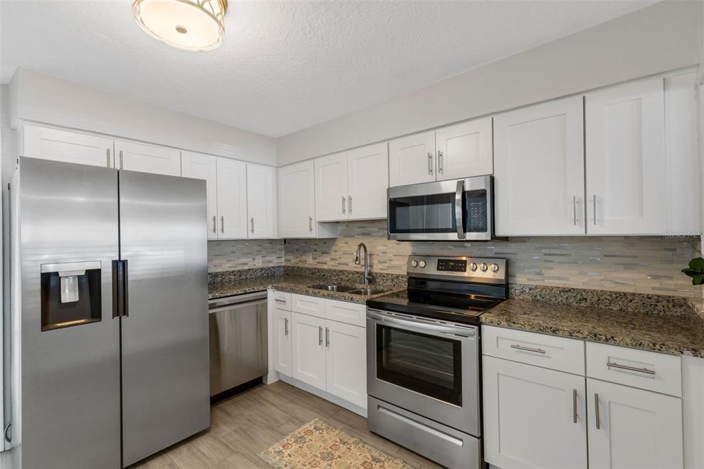 2019 42nd Street South St. Petersburg, FL 33711 - Photo 4 of 51