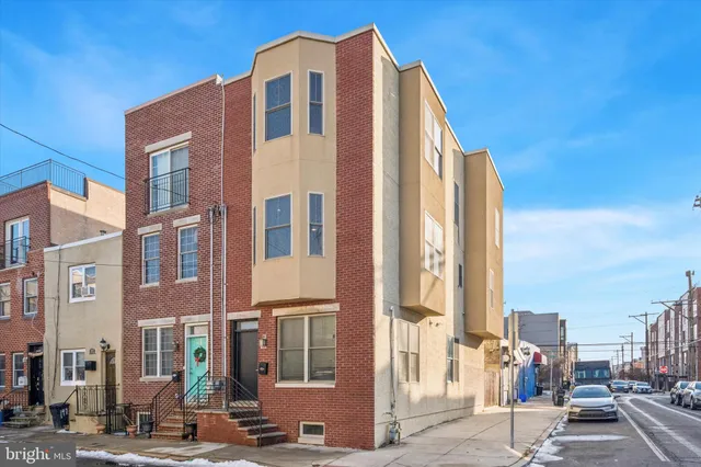 $3,200 | 1946 Titan Street, Philadelphia, PA 19146