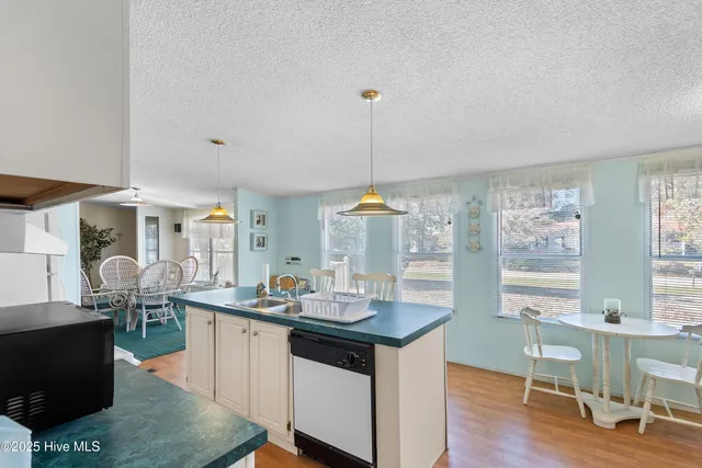 $200,000 | 2795 Cindy Street Southwest, Supply, NC 28462